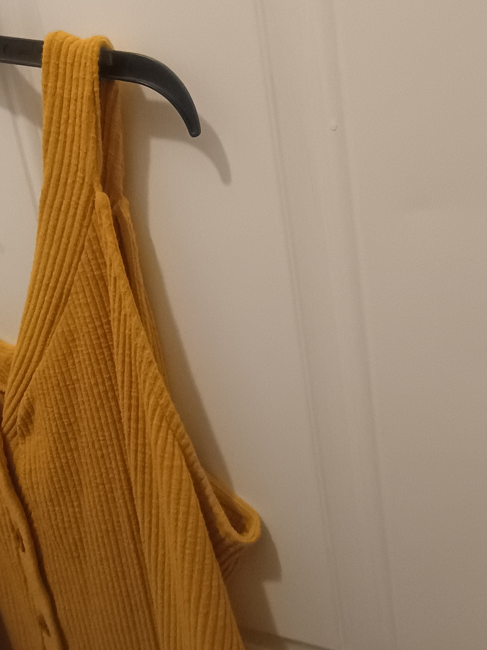 Ava Viv Womens Tank Top Yellow Knit Sleeveless V-Neck Strap Button Up Size 2X - Picture 6 of 9
